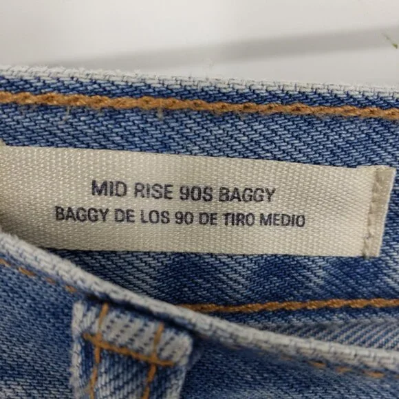 Universal Thread Studded Mid Rise 90s Baggy Jeans 16 Womens Light Wash Blue NEW - Picture 8 of 12